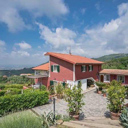 B&B Rosso Baccara Montevettolini Bagian luar foto