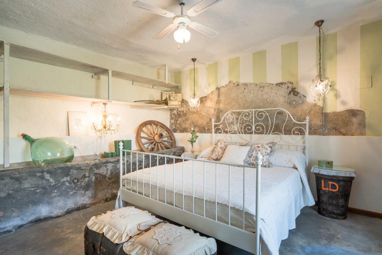 B&B Rosso Baccara Montevettolini Bagian luar foto